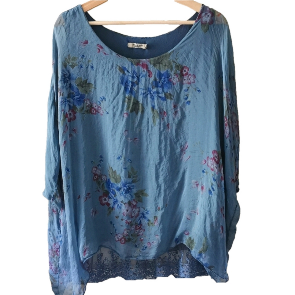 Viola Borghi silk blouse. Size small. EUC